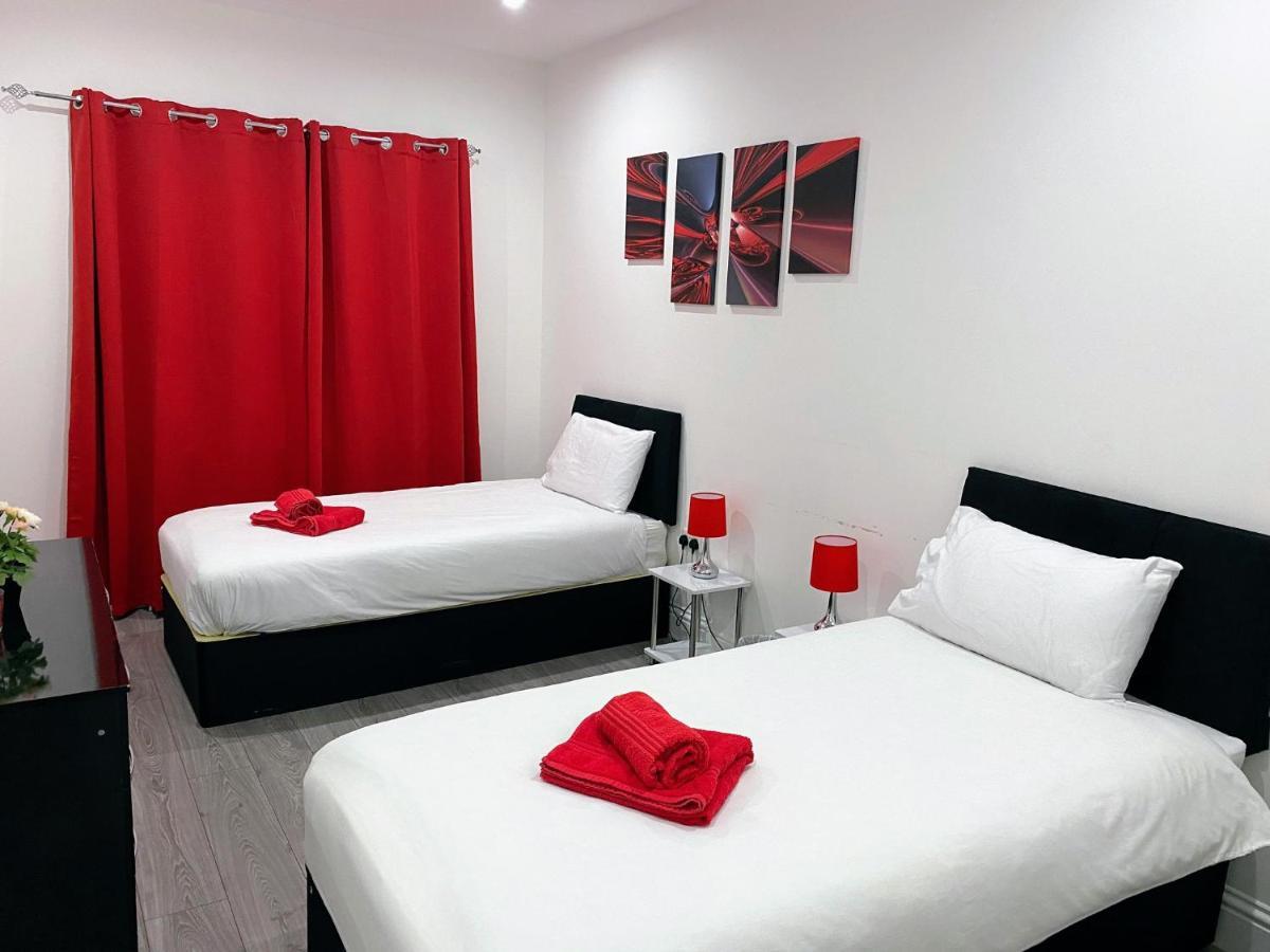 Attractive 2 Bed Apartments Free Wi-Fi And Parking Croydon Buitenkant foto